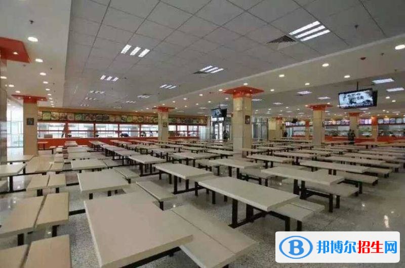 紅河中專學(xué)校屬于什么學(xué)歷