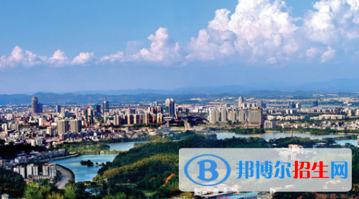 廣東惠州工業(yè)科技學校招生辦聯(lián)系電話
