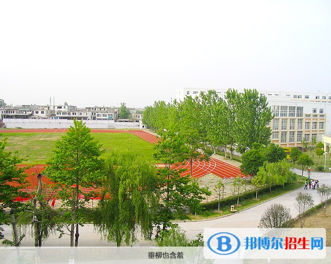 萬(wàn)博科技職業(yè)學(xué)院?jiǎn)握袌?bào)名條件