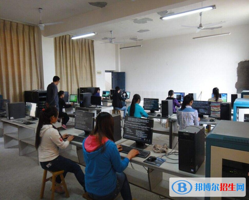 六盤水讀中專學校學什么技術(shù)好