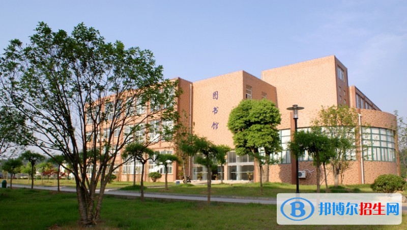 馬鞍山職業(yè)技術(shù)學(xué)院?jiǎn)握袌?bào)名時(shí)間