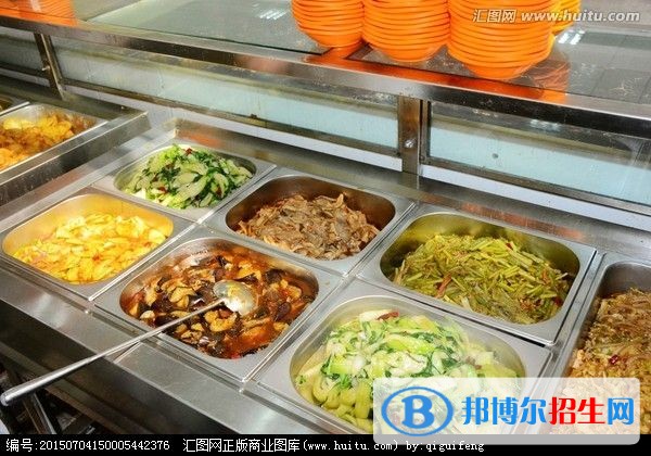 紅河讀中專學(xué)校一年要多少錢(qián)
