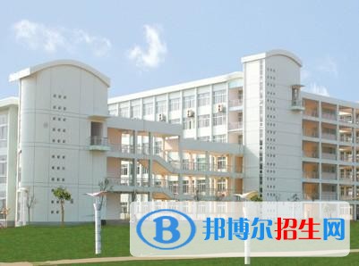 安徽財貿(mào)職業(yè)學院2019年單招錄取分數(shù)線