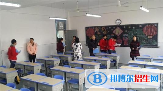 楚雄哪個中專學校比較好