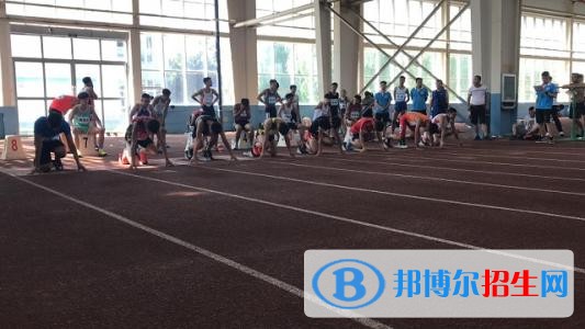 楚雄女生讀中專學校學什么好