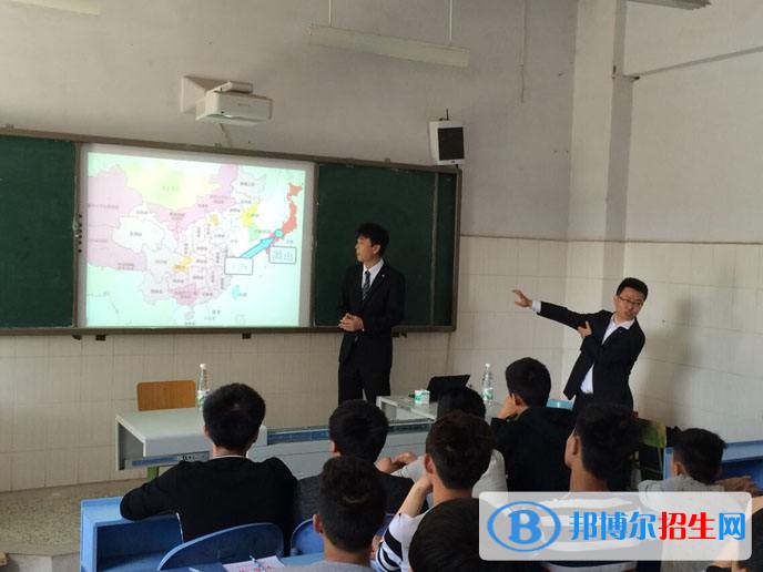 南充中專學校畢業(yè)是什么學歷