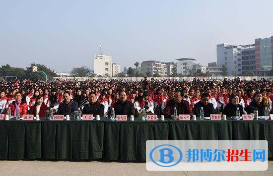 南充中專學校都能學什么