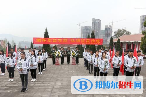 達(dá)州什么叫中專學(xué)校