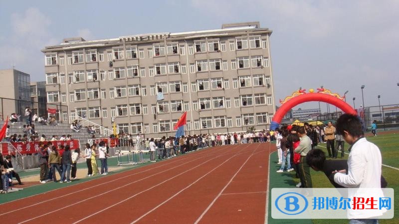 湖南藝術(shù)職業(yè)學(xué)院單招報(bào)名時(shí)間