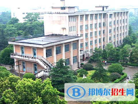 長(zhǎng)沙環(huán)境保護(hù)職業(yè)技術(shù)學(xué)院2019年單招錄取分?jǐn)?shù)線