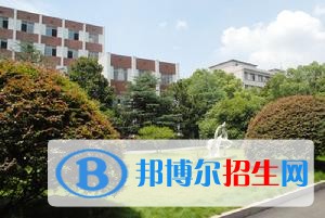 長(zhǎng)沙環(huán)境保護(hù)職業(yè)技術(shù)學(xué)院?jiǎn)握袌?bào)名條件