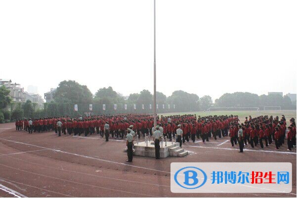 保險(xiǎn)職業(yè)學(xué)院?jiǎn)握谐煽?jī)查詢時(shí)間