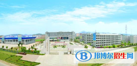 瀟湘職業(yè)學(xué)院?jiǎn)握泻?jiǎn)章