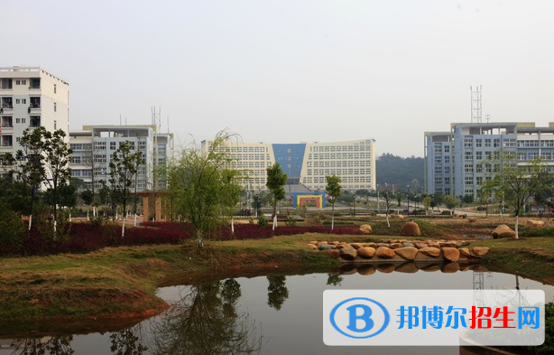 江西應(yīng)用技術(shù)職業(yè)學(xué)院2019年單招錄取分數(shù)線