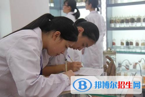 內(nèi)江不想讀中專學校