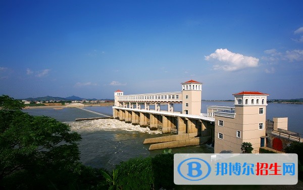 江西水利職業(yè)學(xué)院?jiǎn)握袌?bào)名時(shí)間