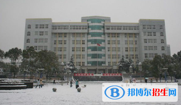 江西財經(jīng)職業(yè)學院2019年單招錄取分數(shù)線