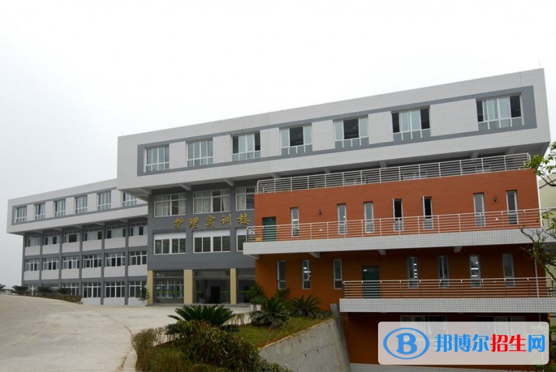 南充中專學(xué)校讀出來(lái)是什么文憑