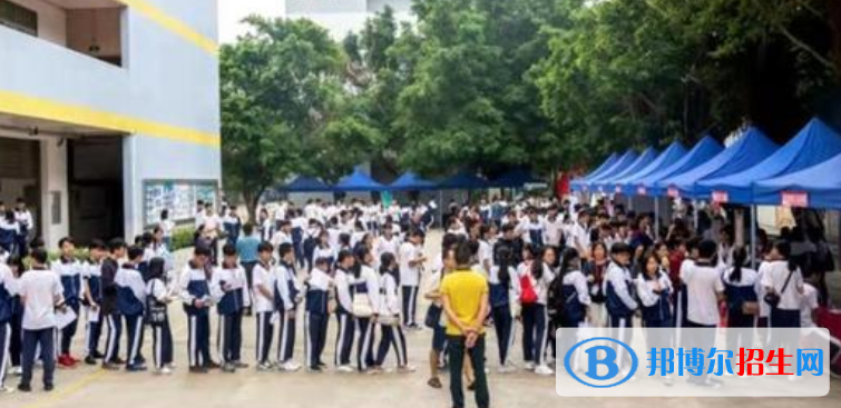 中山坦洲理工學(xué)校2019年報名條件、招生對象