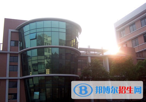 湖北輕工職業(yè)技術(shù)學(xué)院?jiǎn)握谐煽?jī)查詢時(shí)間