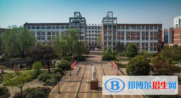漯河醫(yī)學高等專科學校2019年單招錄取分數(shù)線