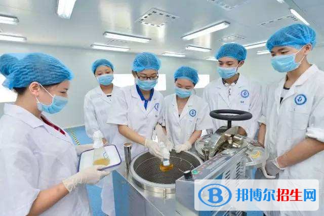 南充高中中專學校都有什么專業(yè)