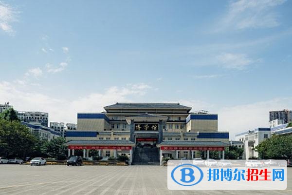 四川交通職業(yè)技術(shù)學(xué)院五年制大專收費(fèi)項(xiàng)目和收費(fèi)標(biāo)準(zhǔn)