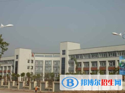 四川省宜賓市南溪職業(yè)技術學校五年制大專網站網址