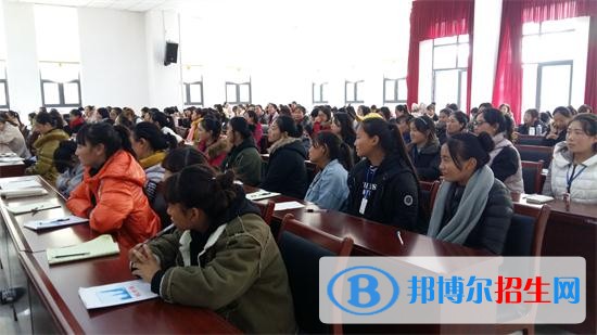 內江中專學校學什么
