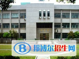 樂(lè)山高中沒(méi)讀完可以讀中專(zhuān)學(xué)校嗎