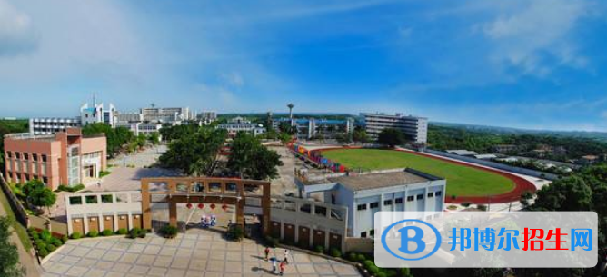 湛江汽車技工學(xué)校2019年報(bào)名條件、招生對(duì)象