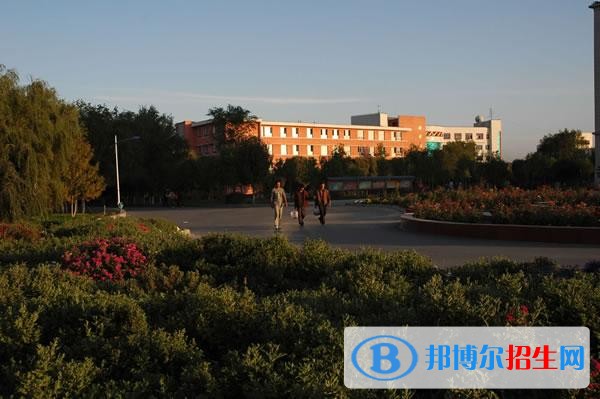 新疆交通職業(yè)技術學院單招報名條件