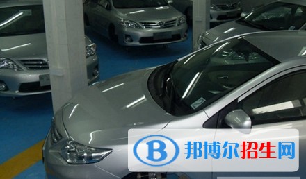 德陽女生上什么中專學校比較好