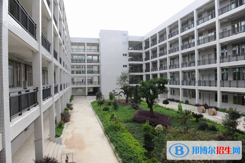 遂寧高中畢業(yè)可以讀中專(zhuān)學(xué)校嗎