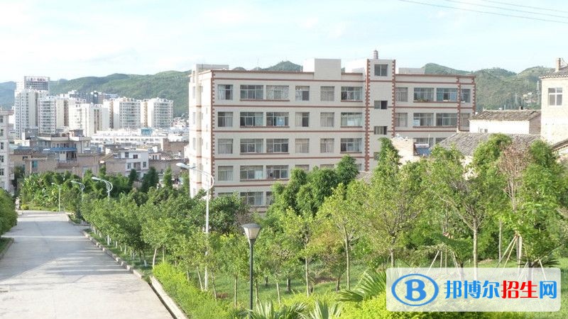 文山?jīng)]有初中畢業(yè)證可以讀中專學(xué)校嗎