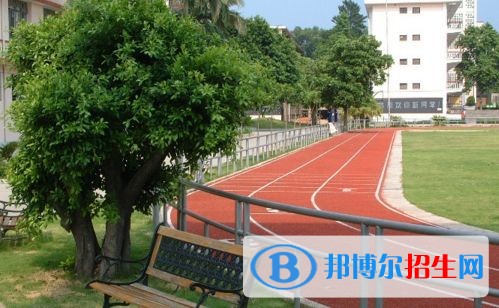 寶雞中專學(xué)?？急究? width=