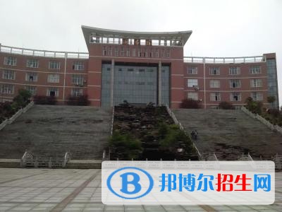 寶雞中專學(xué)校讀幾年