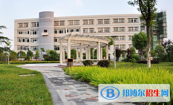 南京機電技術學校5