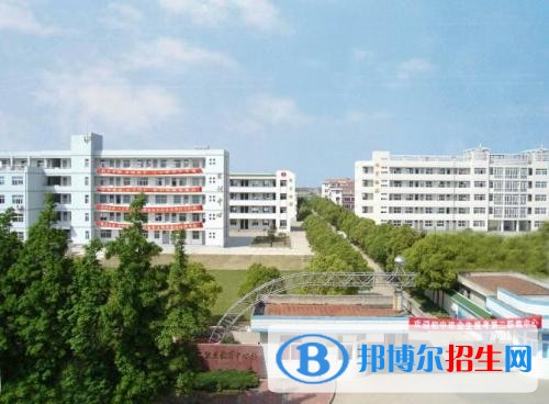 南通沒高中畢業(yè)證能去中專學校