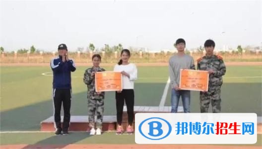 河北中專學(xué)校和高中的區(qū)別