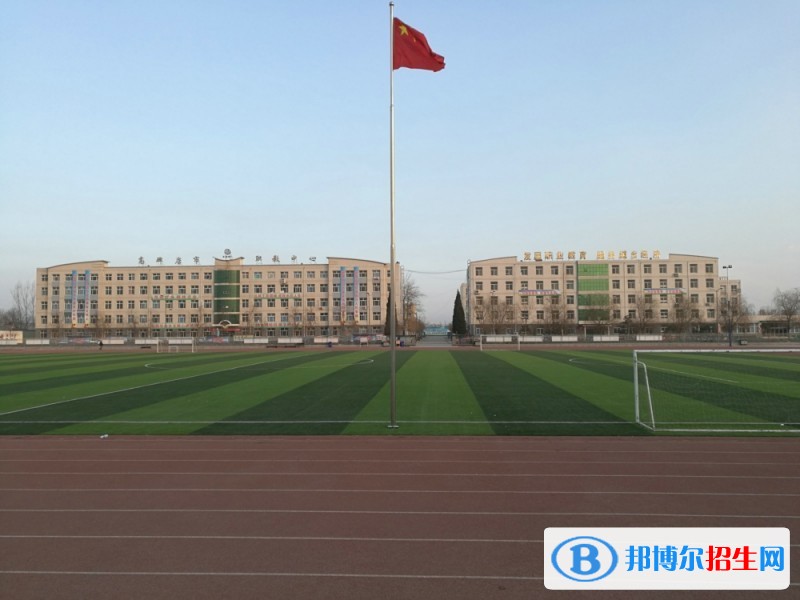 河北沒有高中畢業(yè)證可以讀中專學(xué)校嗎