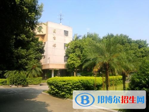 柳州鐵道職業(yè)技術(shù)學(xué)院?jiǎn)握?019年單獨(dú)招生報(bào)名條件、招生要求、招生對(duì)象