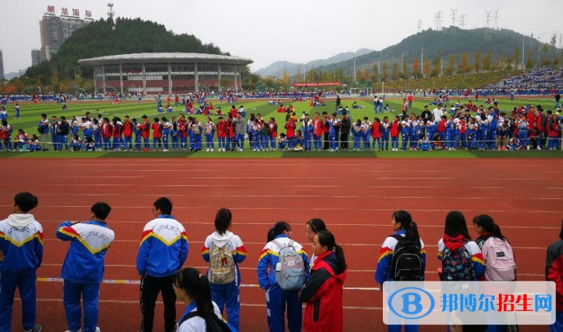 貴州銅仁第一中學(xué)2019年報(bào)名條件、招生要求、招生對象