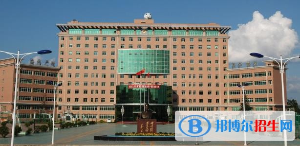 貴州警官職業(yè)學(xué)院五年制大專(zhuān)2019年有哪些專(zhuān)業(yè)