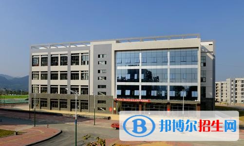 遵義職業(yè)技術(shù)學(xué)院五年制大專2019年報名條件、招生要求、招生對象