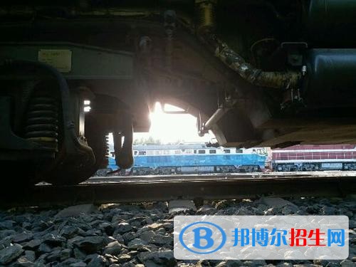 遼寧鐵道職業(yè)技術學院單招2019年報名條件、招生要求、招生對象