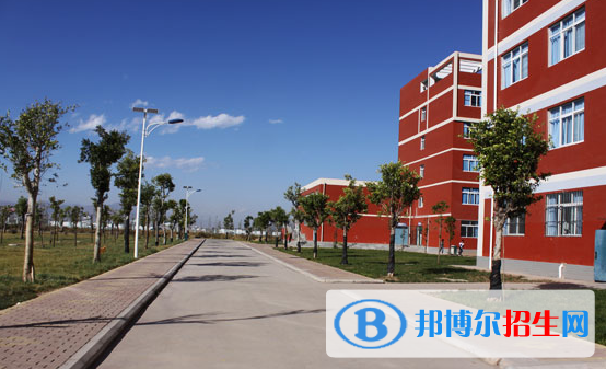 西昌現(xiàn)代職業(yè)技術學校