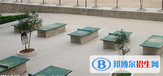 余慶白泥中學(xué)2019年學(xué)費(fèi)、收費(fèi)多少