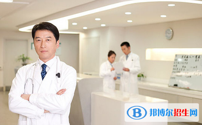 男生讀衛(wèi)校適合什么樣的專業(yè)