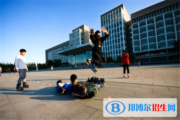 貴陽的哪個(gè)中職學(xué)校宿舍最好